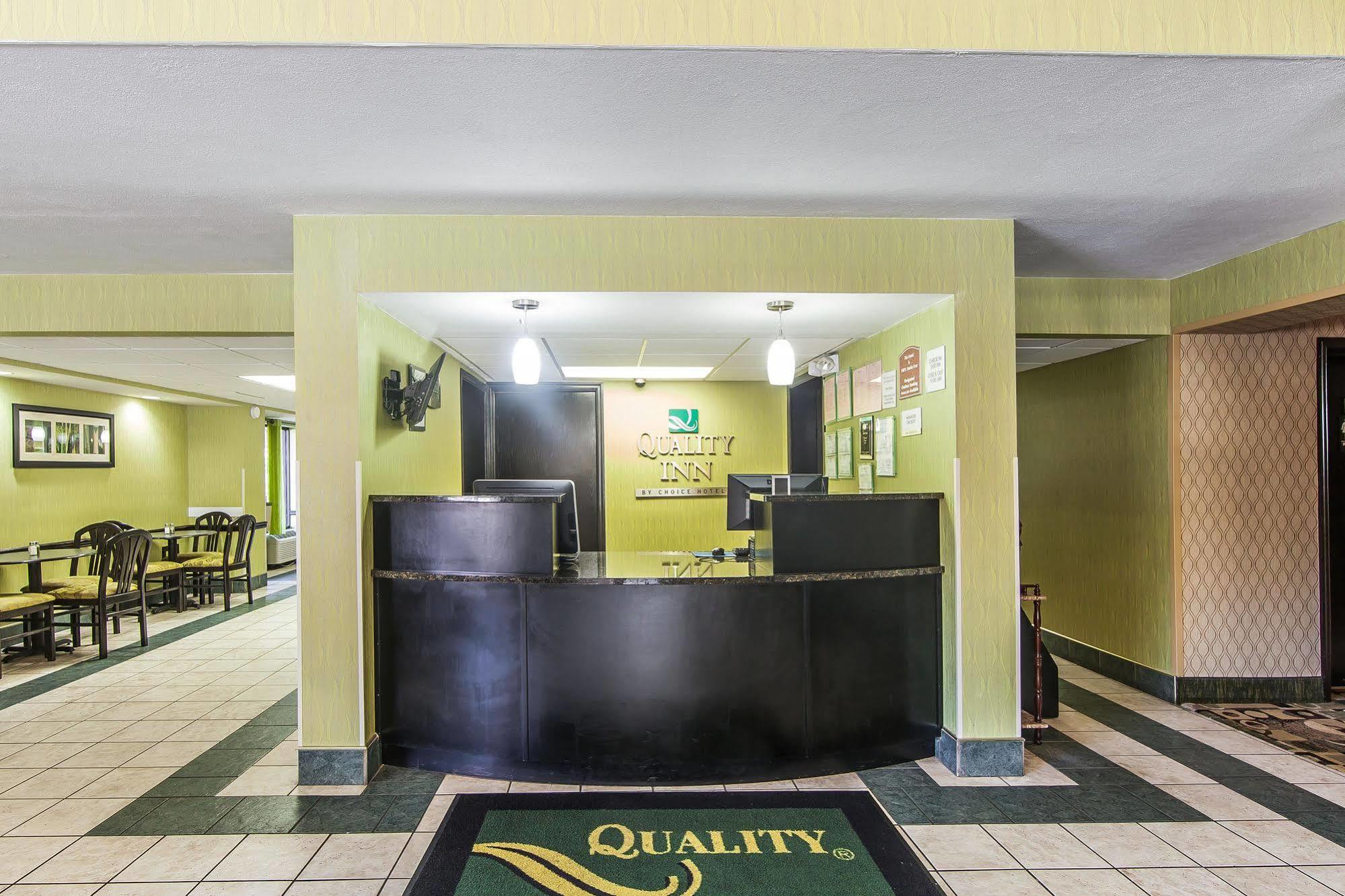 Quality Inn West I - 75 Sweetwater Exteriér fotografie