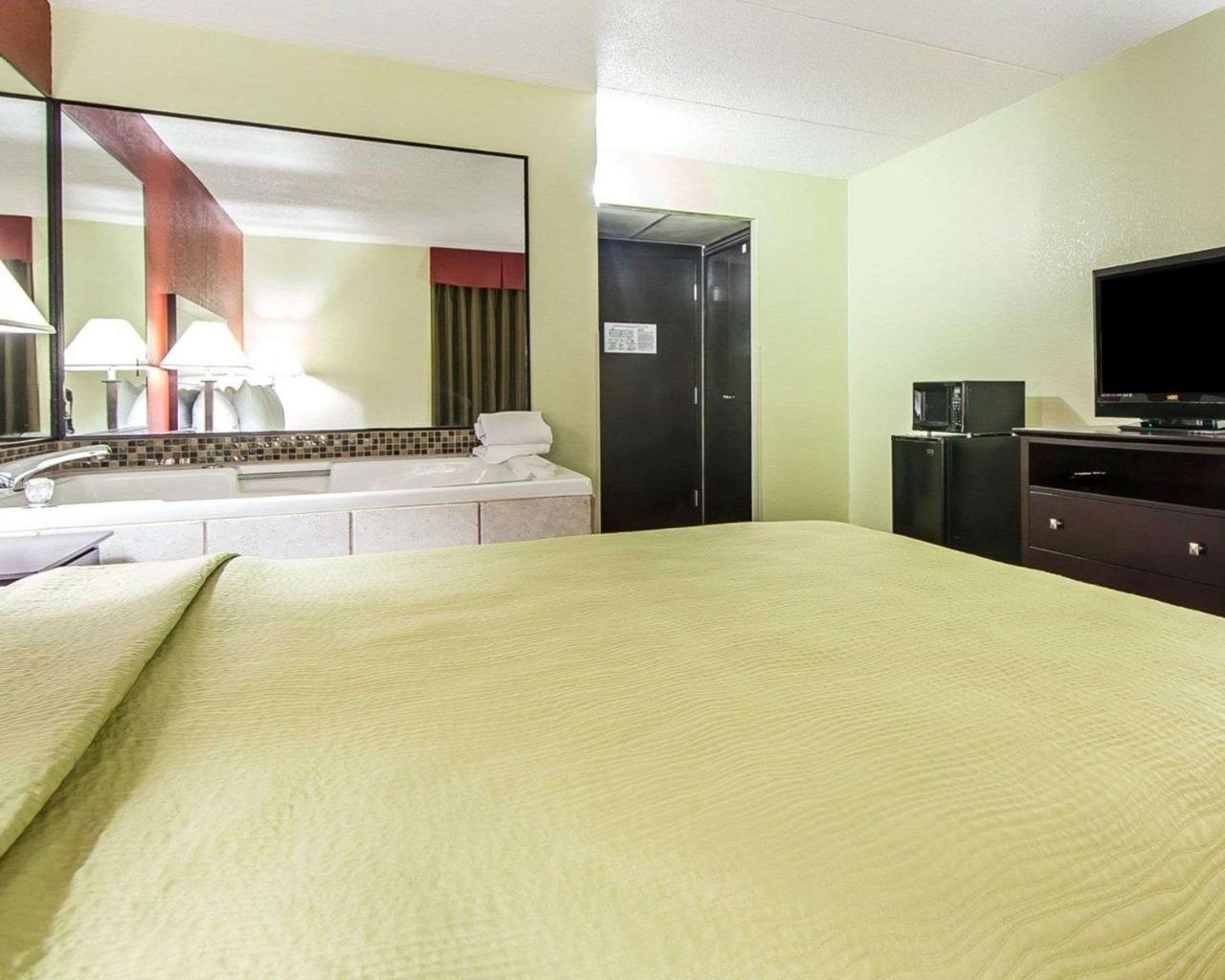 Quality Inn West I - 75 Sweetwater Exteriér fotografie